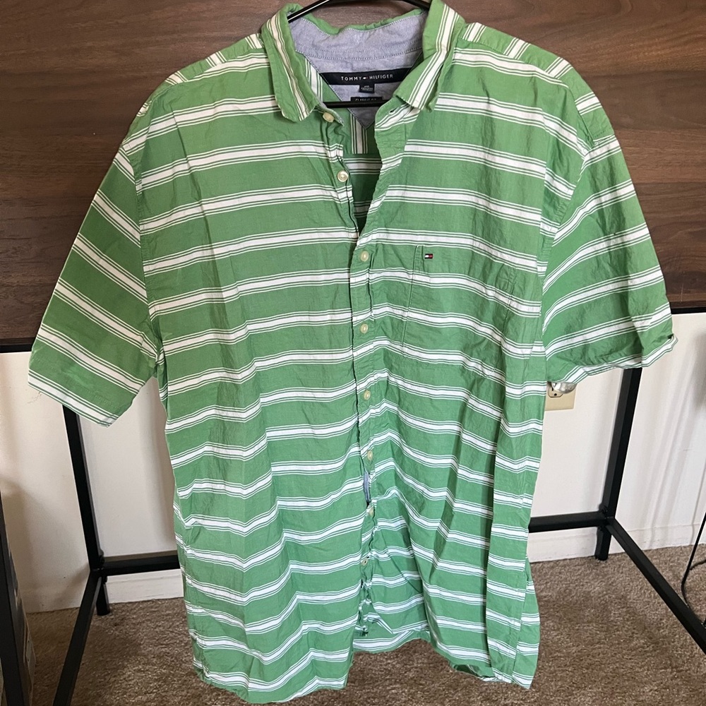 Tommy Hilfiger button down T-shirt